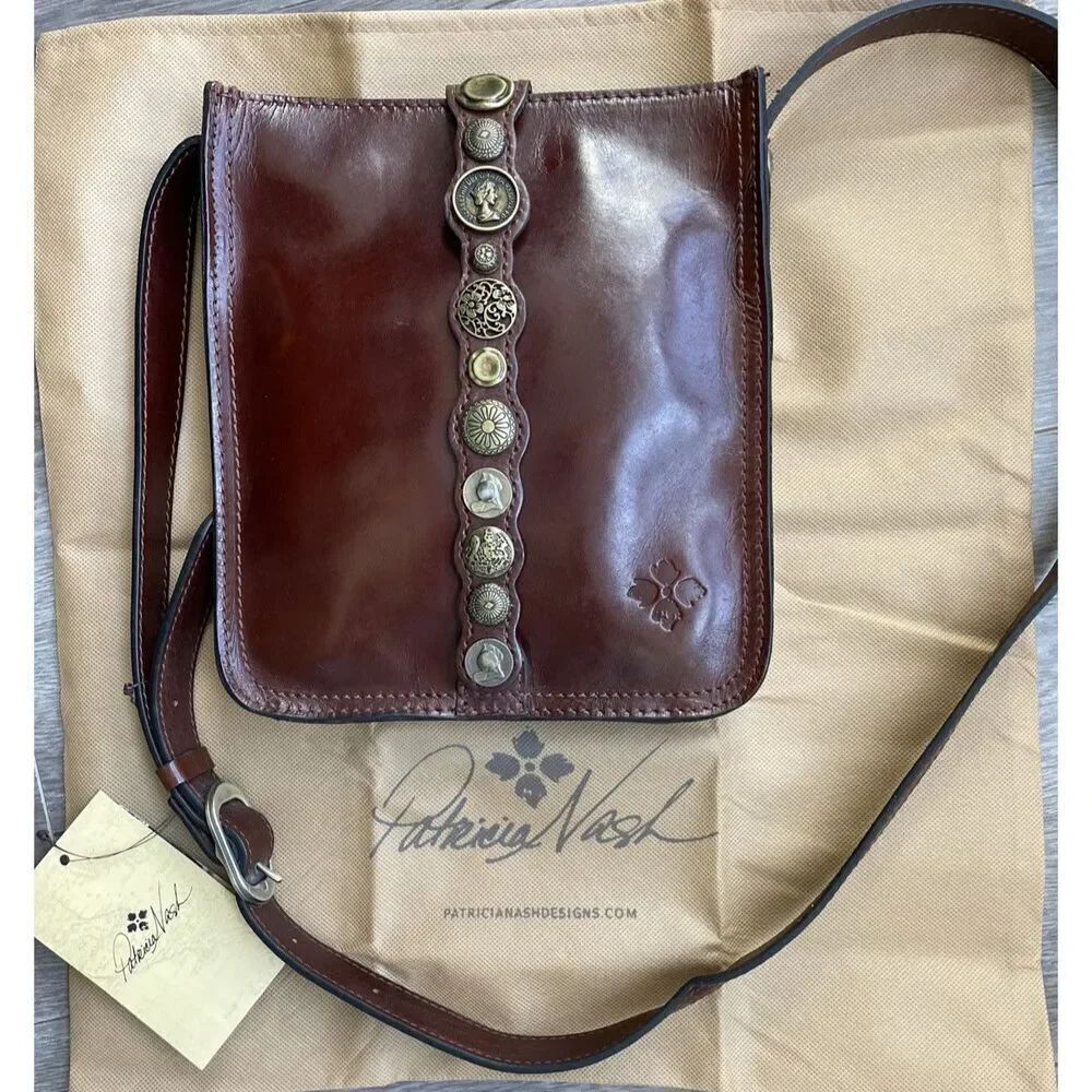 NWT'S Patricia Nash Venezia Pouch Renaissance Coin Leather Crossbody Bag Tabacco